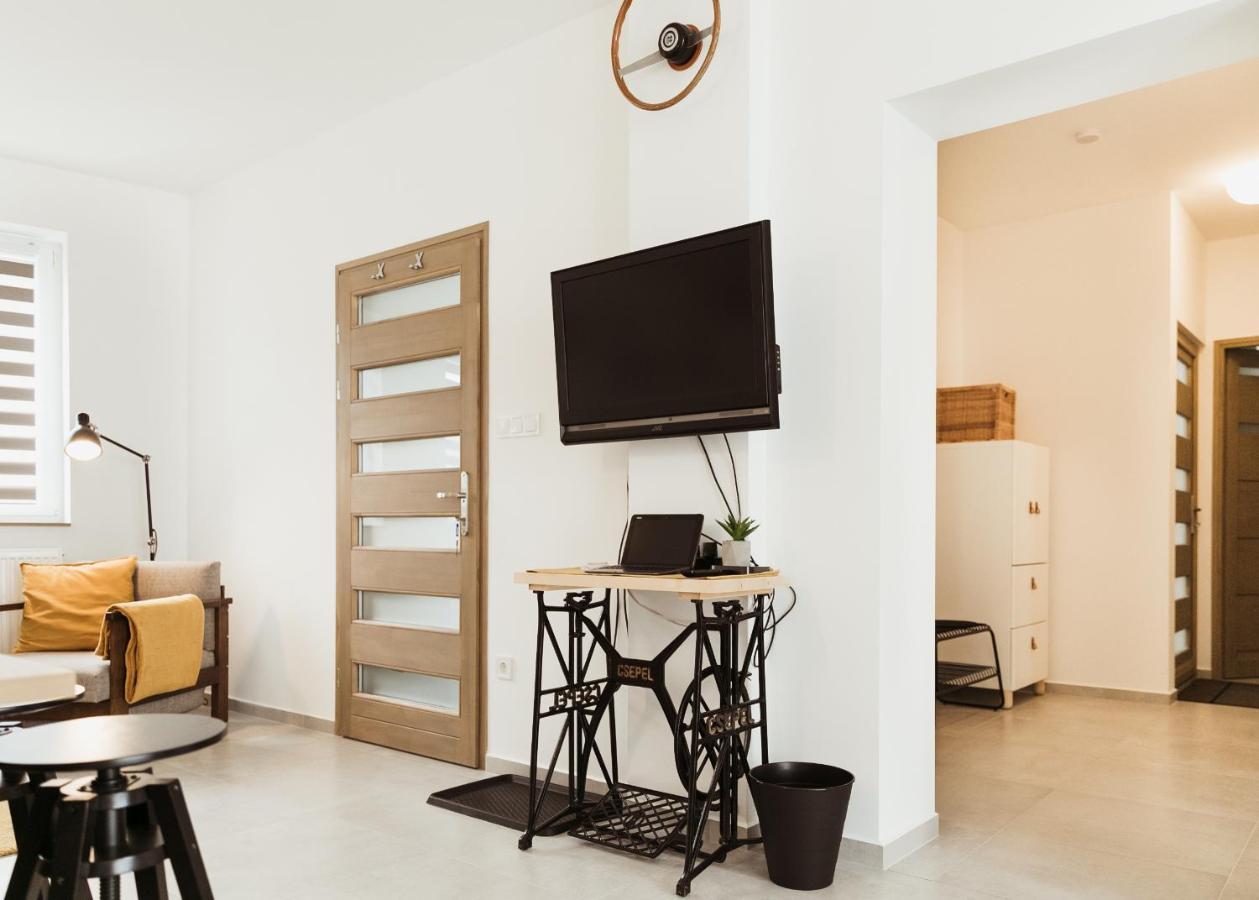 Major11 Apartman - Zsolnay Negyed Pecs Exterior photo
