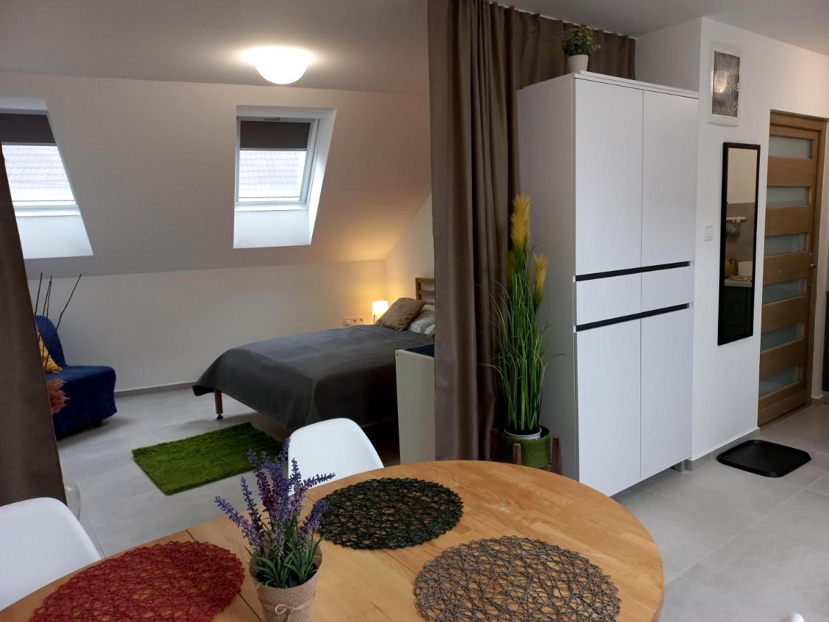 Major11 Apartman - Zsolnay Negyed Pecs Exterior photo